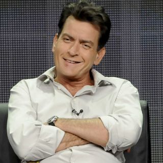 Surgen más detalles sobre las orgías de Charlie Sheen