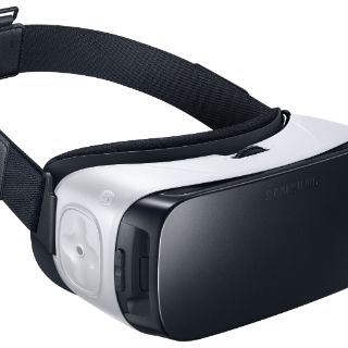 Samsung lanza sus gafas de realidad virtual, las Gear VR