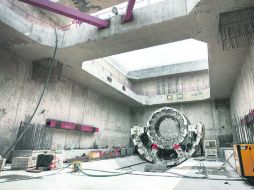 Puesta a punto. Una cuarta parte del escudo de la tuneladora ya está instalado. EL INFORMADOR / A. García