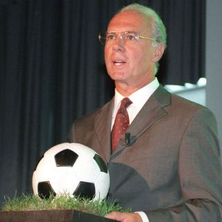 Beckenbauer niega corrupción para organizar Mundial de 2006
