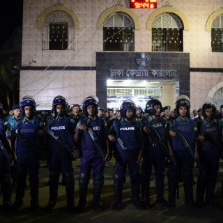 Ejecutan a dos líderes opositores en Bangladesh