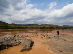 ''Es la peor catástrofe ambiental en la historia del país'', declaró el viernes la ministra del Medio Ambiente. NTX / H. Araújo