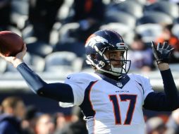 Brock Osweiler lanzó un par de pases de touchdowns al salir como titular por el lesionado Peyton Manning. AFP / D. Banks