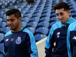 Héctor está contento, y acompañado por mexicanos, como 'Tecatito'. AFP / F. Leong