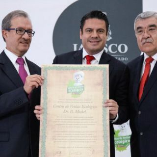 Bimbo inaugura centro de ventas ecológico en Guadalajara