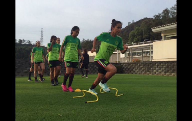 El equipo y su entrenador están entusiasmados con la idea. TWITTER / @miseleccionmx