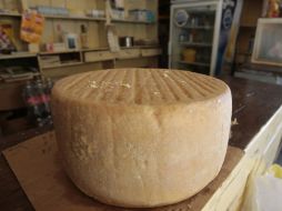 El derivado de la leche se comercializa con una presentación de 480 a 500 gramos en los establecimientos. EL INFORMADOR / ARCHIVO