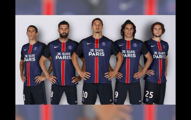 Los colores y el diseño permanecen como hasta ahora, sólo cambian el anuncio del patrocinador por la nueva leyenda. TWITTER / @PSG_English