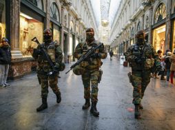 Los centros comerciales están casi desérticos desde que se impuso la alerta el sábado y los límites se vuelven más problemáticos. EFE / O. Hoslet