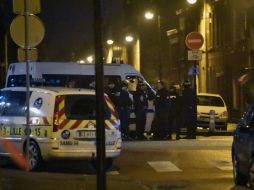 Un grupo de delincuentes tomó a varias personas de rehenes para evitar ser capturados por la policía. AFP / D. Charlet