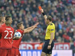 El Olimpiakos hizo poco con su superioridad numérica tras la expulsión de Holger Badstuber en el minuto 52. AFP / K. Joensson