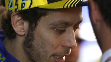 Rossi hubiera sido descalificado en la Fórmula Uno, señaló Ecclestone. AP / ARCHIVO