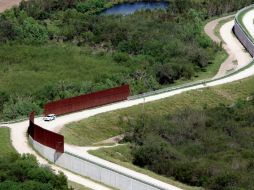 Aduanas y Protección Fronteriza advierte que aquellos que intenten cruzar a EU ilegalmente 'son un blanco prioritario de deportación'. AP / ARCHIVO