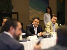 Sandoval Díaz se reunió este miércoles con representantes del Consejo Ciudadano de Mide Jalisco y Evalúa Jalisco. TWITTER / @AristotelesSD