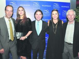 Invitados de lujo. Max de la Torre, Yezmin Hadad, Jorge Montes Guerra, Gaby Michel y Gonzalo Alcocer.  /