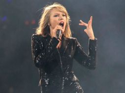 Taylor llegó esta semana a Nueva Zelanda para filmar el clip en Bethells Beach. TWITTER / @taylorswift13