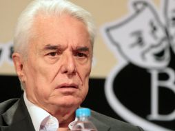 En 2009, Enrique Guzmán ingresó a un hospital debido a complicaciones cardiacas. NTX / ARCHIVO