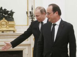 Los mandatarios de Francia y Rusia han acordado una especie de cooperación contra el EI. EFE / S. Chirikov