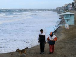 Autoridades estatales de Protección Civil se mantienen atentos al desarrollo y trayectoria del huracán ''Sandra''. NTX / E. Jaramillo