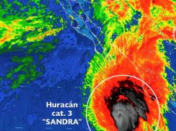 En las próximas 24 horas, se prevé que 'Sandra' continúe su desplazamiento hacia el norte. TWITTER / @Conagua_clima