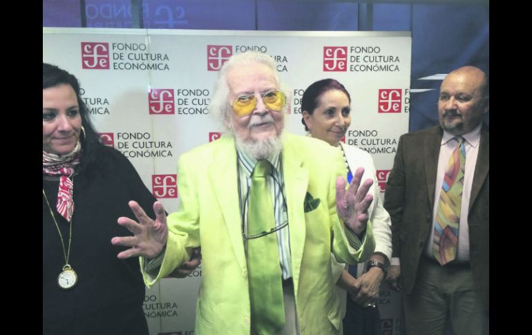 Fernando del Paso. Personaje esencial en la FIL, hoy se le rendirá un tributo como antesala al premio que recibirá: el Cervantes NTX / L. Lizárraga