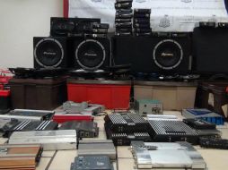 Se recuperaron 45 estéreos, amplificadores, ecualizadores y 22 juegos de bocinas. ESPECIAL /