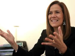 La ex primera dama asegura que la mujer no es una extensión de alguien y no depende de otra persona para decidir. SUN /