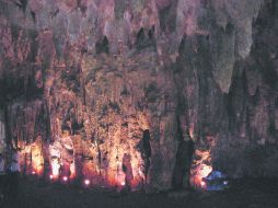 Maravilla. El interior de las grutas, iluminado para incrementar su belleza. ESPECIAL / Wikimedia