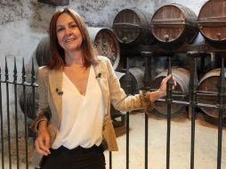 Dueñas no ha planeado escribir guiones, seguirá con su 'alma de novela'. EL INFORMADOR / ARCHIVO