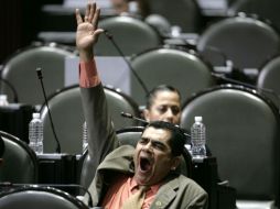 Expresan que las percepciones de los burócratas parecen compensar a castas. SUN / ARCHIVO