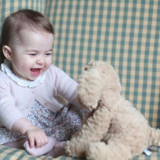 Difunden foto de la princesa Carlota