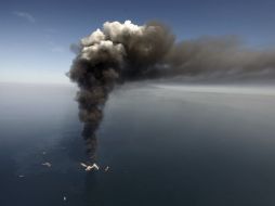 El accidente derramó petróleo y los estados dejaron de recibir impuestos y tarifas por baja actividad pesquera. AP / ARCHIVO
