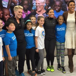 Pink se une a campaña de Unicef