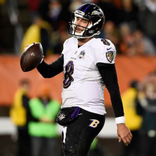 Cuervos sacan sufrida victoria sobre Cleveland