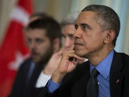 ''Como le he dicho al señor Erdogan, todos tenemos un enemigo común y es el Estado Islámico'', asegura Obama. AP / E. Vucci