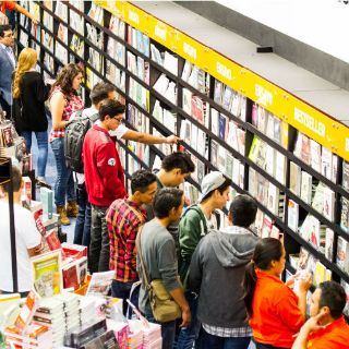 Reportan disminución en venta de libros durante 2014