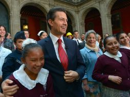 El Estado debe hacer lo suyo para combatir al crimen, sin arriesgar la salud de la niñez, dice Peña Nieto. FACEBOOK / Enrique Peña Nieto