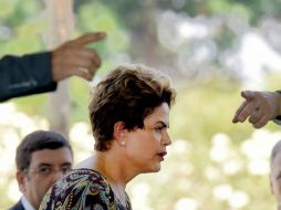 El presidente de la cámara señala que la mandataria violó leyes de responsabilidad fiscal. AFP / ARCHIVO