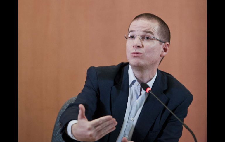 El líder albiazul indica que esperará a concluir el diálogo con Agustín Basave para informar sobre los estados donde se aliarán. SUN / ARCHIVO