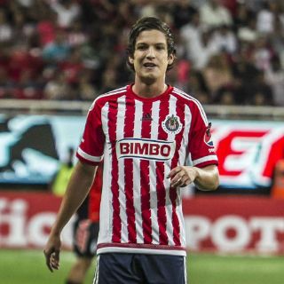 Carlos Fierro se va prestado al Querétaro