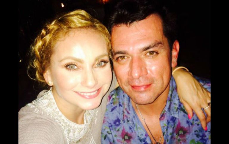 Jorge y Elizabeth contrajeron matrimonio en octubre del 2011. TWITTER / @jorgesalinasmex