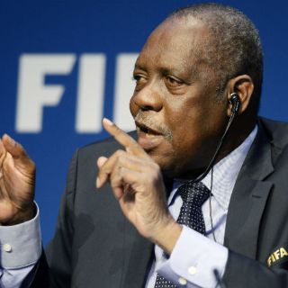 La FIFA inicia un proceso de cambio profundo: Hayatou