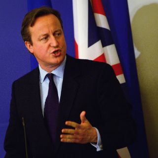 Cameron pide intercambar información en lucha antiterrorista