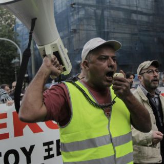 Grecia afronta huelga general en rechazo a reformas
