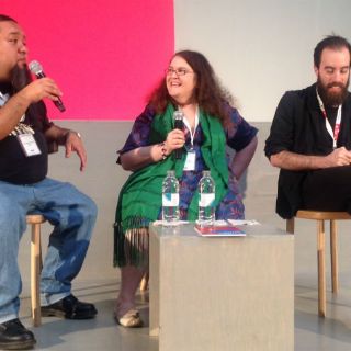 Videojuegos y libros unidos