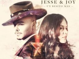El arte del disco celebra su bi-culturalidad con elementos que representan a México y EU. TWITTER / @jesseyjoy