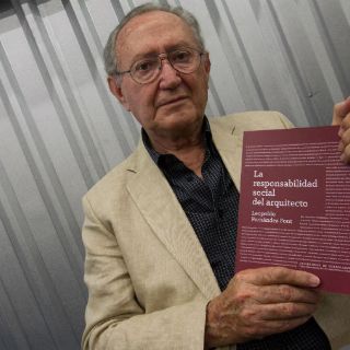 Cátedra perpetua con un maestro emérito, Leopoldo Fernández Font