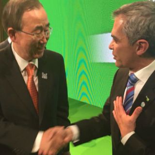 Mancera se reúne con Ban Ki-moon en París