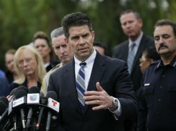 El jefe del FBI, David Bowdich, pide que no le den mucha importancia a que el hecho se investiga como terrorismo. AP / J. Hong