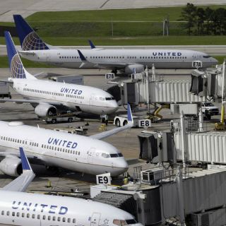 Aparecen 12 kilos de cocaína en avión de American Airlines